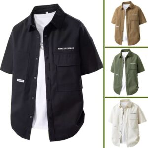 เสื้อเชิ้ตแขนสั้นผู้ชาย สไตล์เกาหลี เสื้อคลุมเชิ้ตลำลอง ทรงหลวม กระเป๋าหน้าอก แต่งป้ายตัวอักษร ใส่สบาย แฟชั่นผู้ชาย ใส่ท