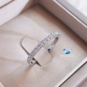 Madduckjewels แหวนเงินแท้ 925 CZ / โมอิส (Moissanite) / เพชรแลป (Lab Grown) ชุบโรเดียม แหวนแต่งงาน แหวนเพชรแถว RG1919